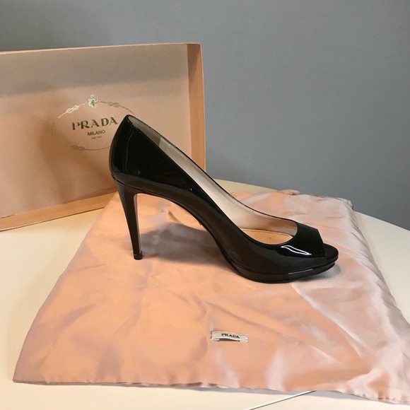 Prada peep-toe pumps - Picture 7 of 8